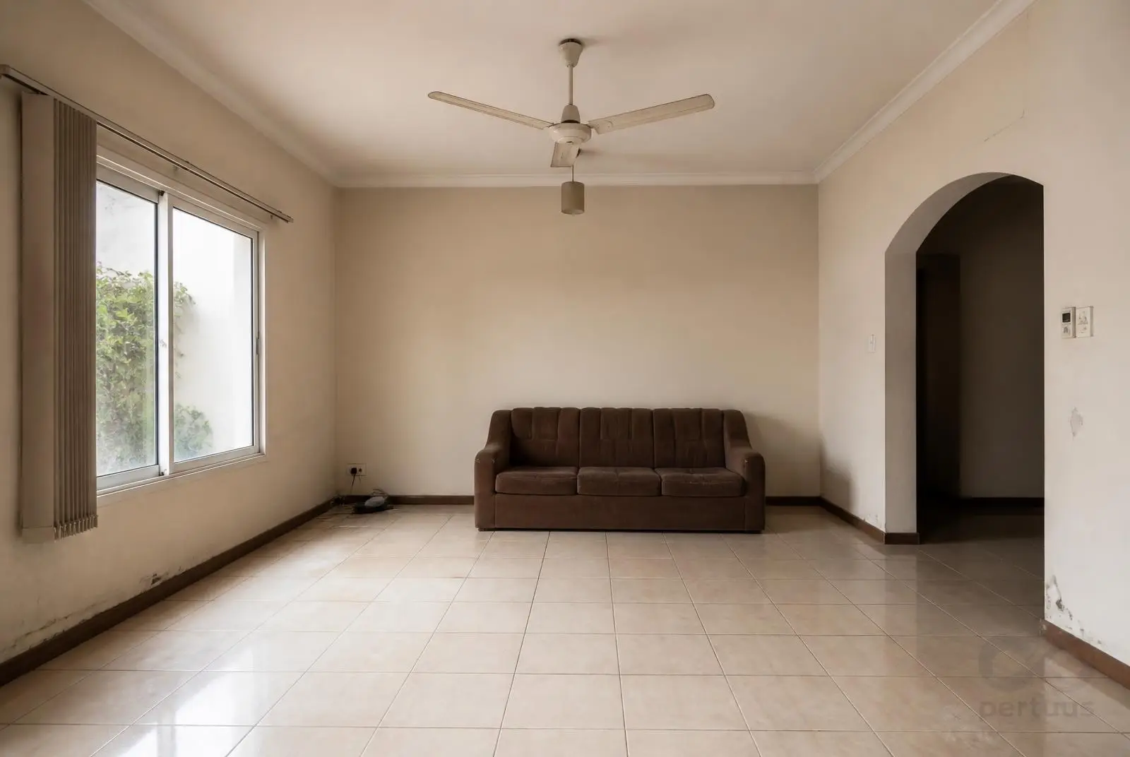 Villa living room before the Pertuus renovation